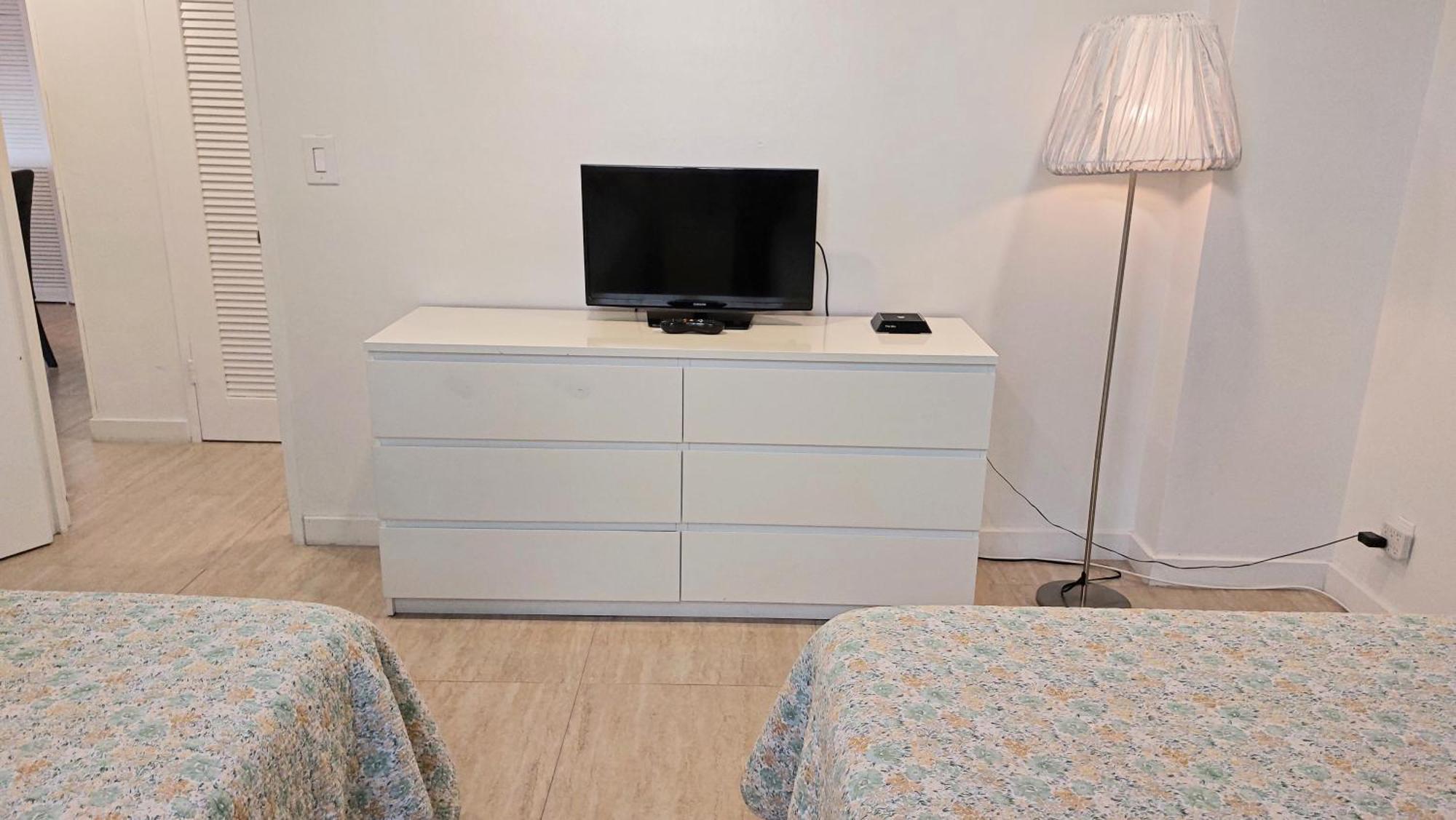 The Tides 1 Bedroom Apt 8Th Floor We Are On The Beach Hollywood Bagian luar foto